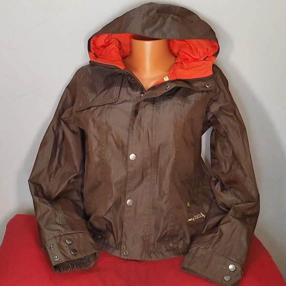 Burton Snowboarding Jacket - Picture 1 of 3